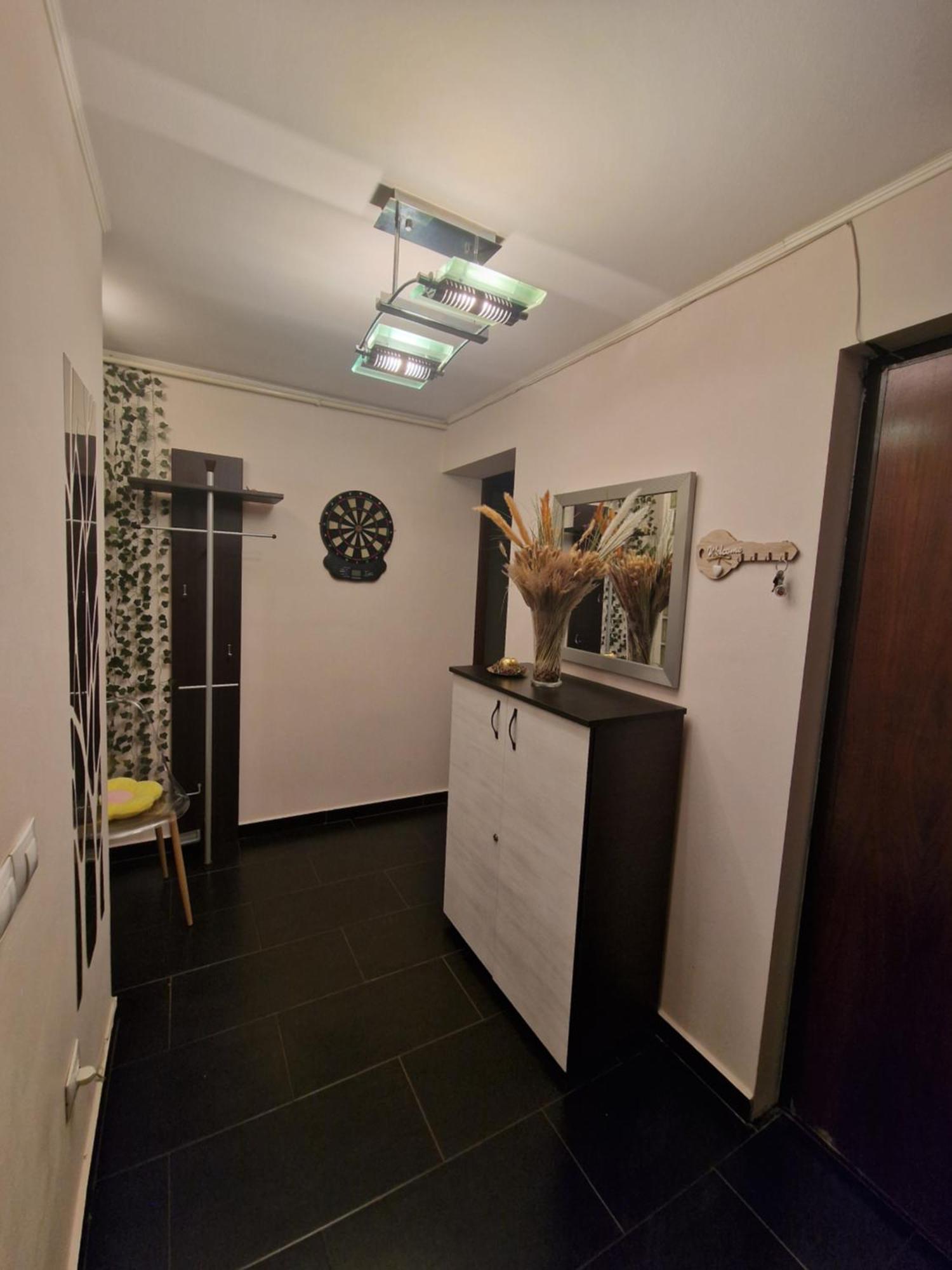 Apartament Red & Yellow 슬래닉몰도바 외부 사진